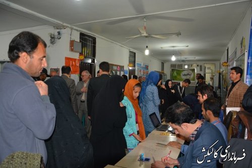 هجوم مردم در شعب اخذ رای در ساعات پایانی انتخابات 