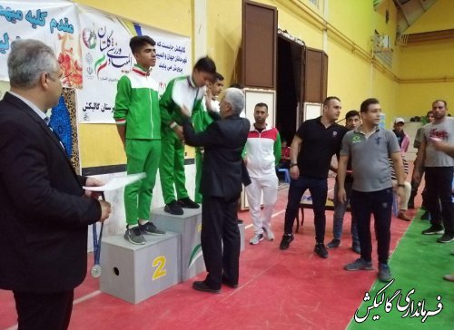 اختتامیه مسابقات بوکس چهارمین دوره المپیاد ورزشی گلستان به میزبانی گالیکش برگزار شد