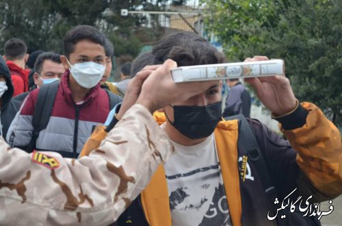 اعزام یکصد نفر از شهروندان گالیکشی به مناطق عملیاتی جنوب در قالب کاروان راهیان نور