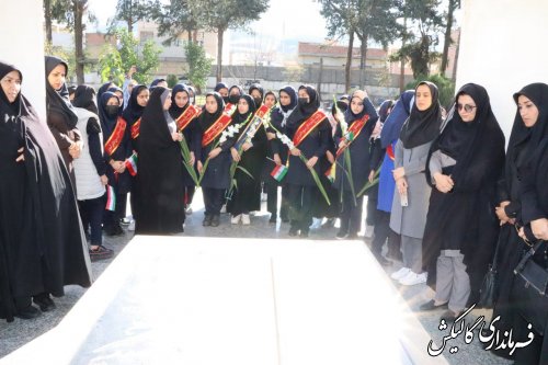 بهترین راه مبارزه زنان ایران اسلامی با آمریکا تولید فکر و استفاده از گفتمان امام و رهبری است 