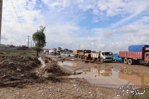 در سیل اخیر به باغات و ابنیه شهری و روستایی گالیکش خسارت وارد شد و تلفات جانی نداشتیم