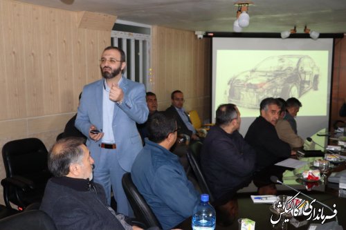 اولین جلسه آموزشی نمایندگان فرماندار ۷۹ شعبه انتخاباتی شهرستان گالیکش برگزار شد